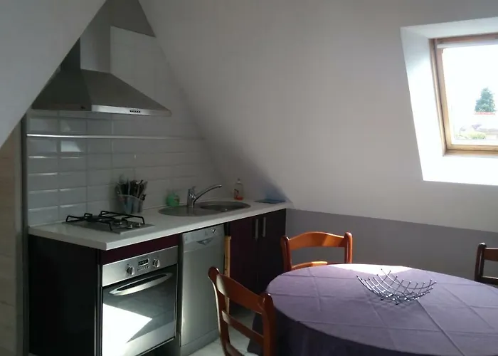 Les De Lyly Apartment